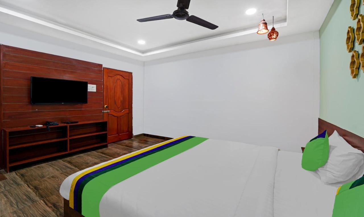 Treebo Signature Grande Kottakuppam ภายนอก รูปภาพ